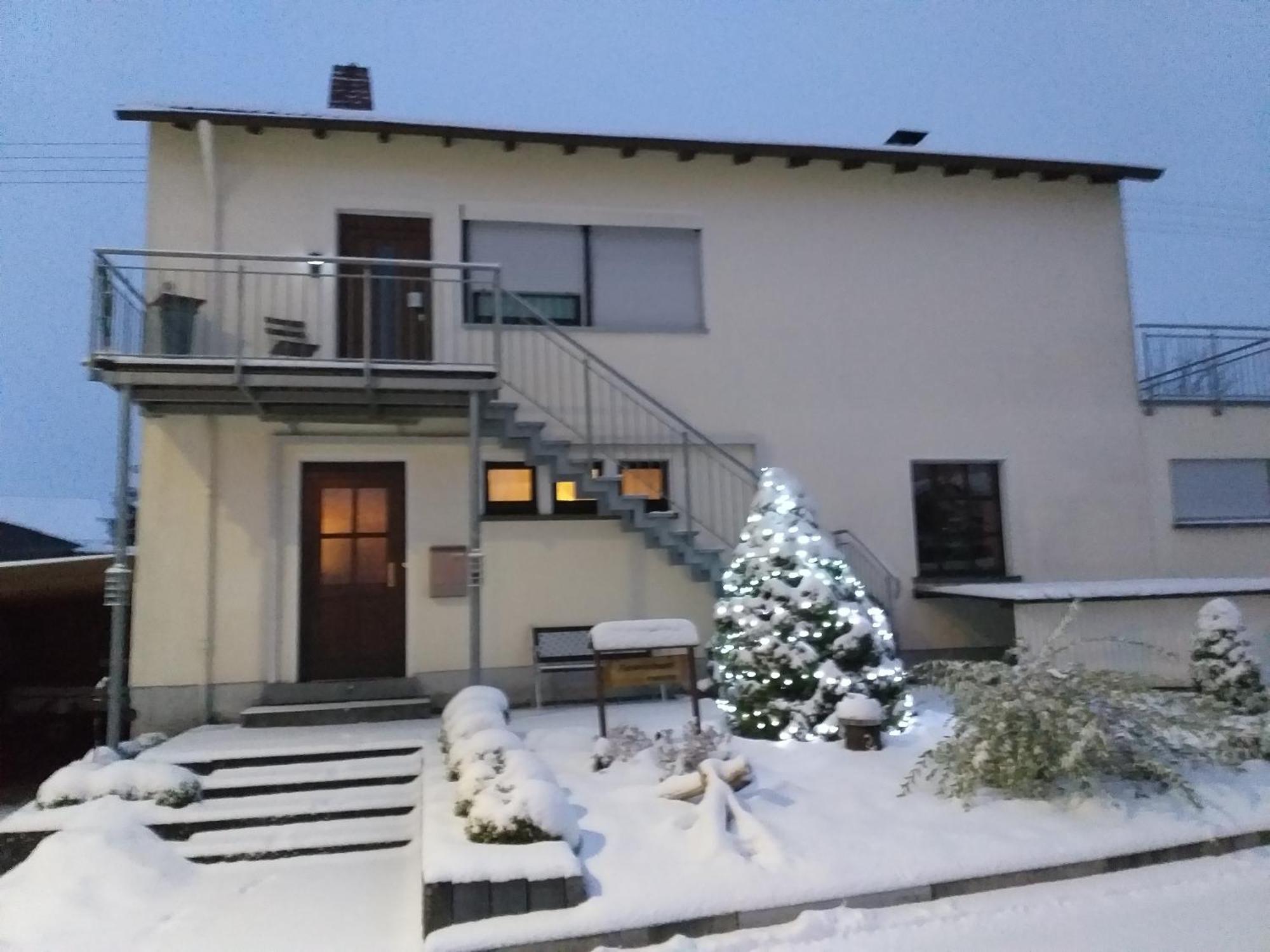 Apartment Zwei Schlafzimmer- Betten In Komforthoehe Баумхольдер Экстерьер фото
