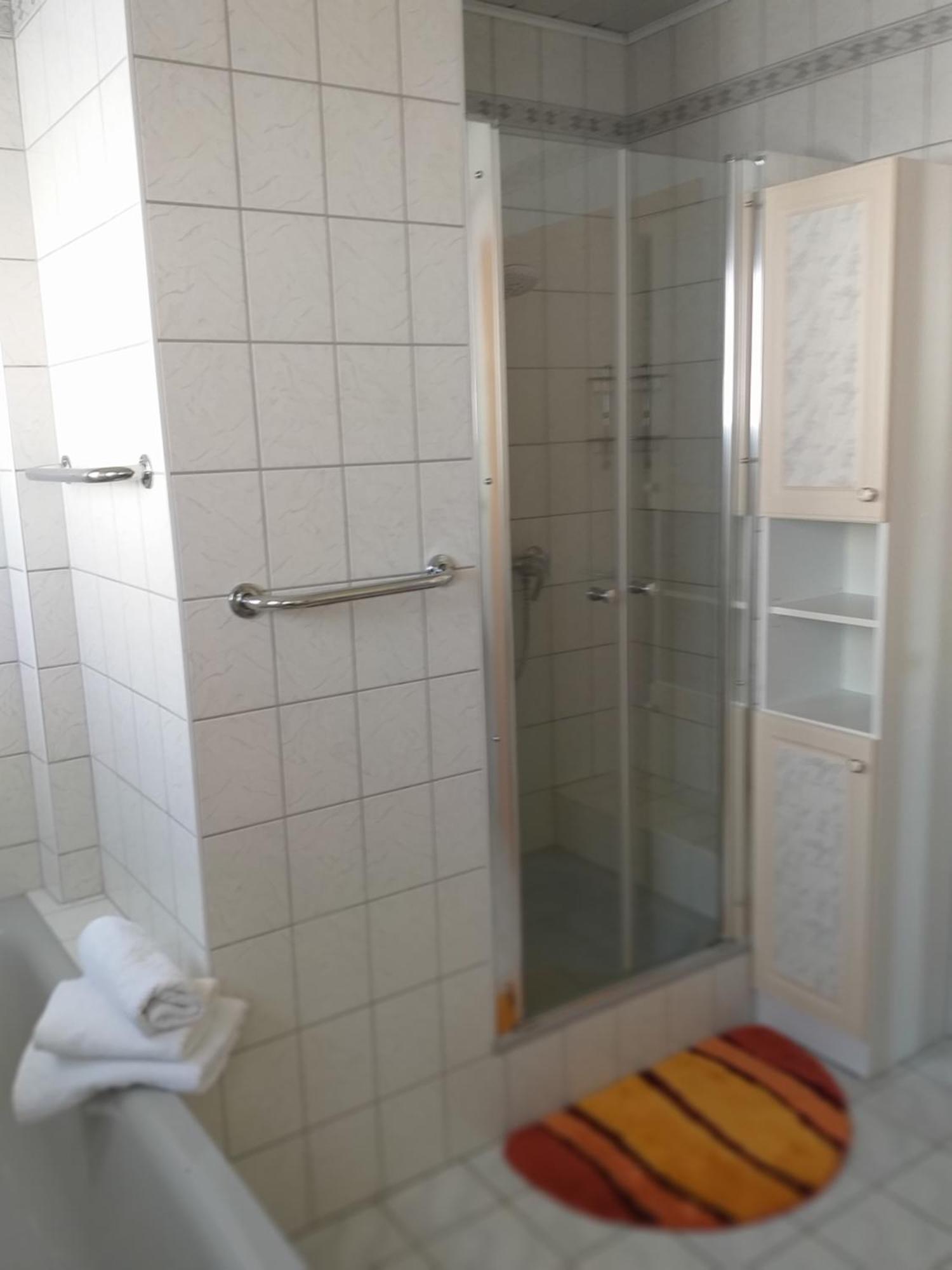 Apartment Zwei Schlafzimmer- Betten In Komforthoehe Баумхольдер Экстерьер фото